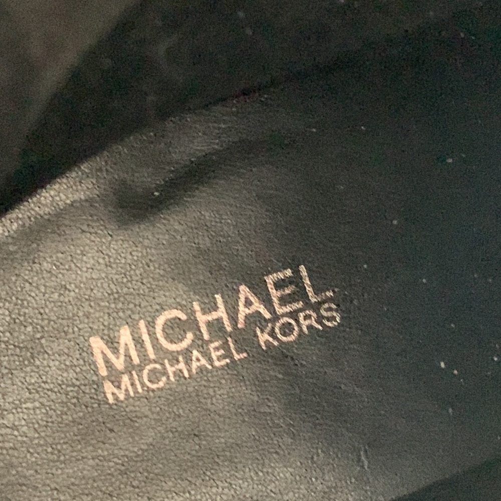 🌟MICHAEL KORS TAVIE LEATHER BOOTIE🌟 - Picture 13 of 13